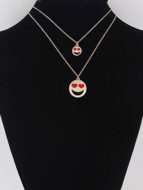 Heart Eyes Emoji Necklace